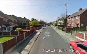 Bolton man with machete and class A drugs sentenced for four months - The Bolton News