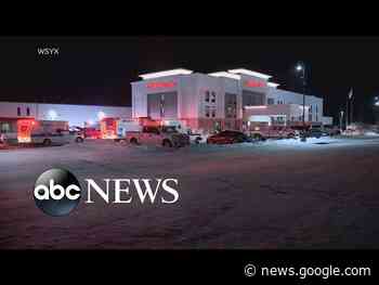 Guests sickened after using Ohio hotel swimming pool - ABC News