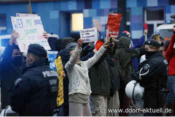 Corona-Demo Düsseldorf: Hass, Hohn und Ignoranz schlug dem Gegenprotest am Samstag entgegen - Ddorf-Aktuell - Internetzeitung Düsseldorf