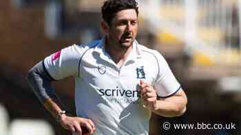Tim Bresnan: Warwickshire's former England all-rounder announces retirement