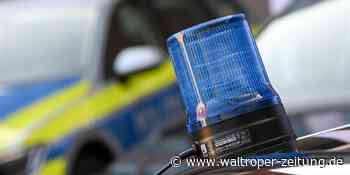 Weißer Lieferwagen wird in Waltrop erheblich beschädigt – Täter flüchtet - Waltroper Zeitung