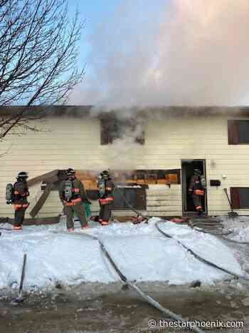 Firefighters forced to escape burning home during Saskatoon weekend fire