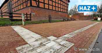Sehnde: Haltestelle in Klein Lobke hat barrierefreien Ausstieg bekommen. - Hannoversche Allgemeine