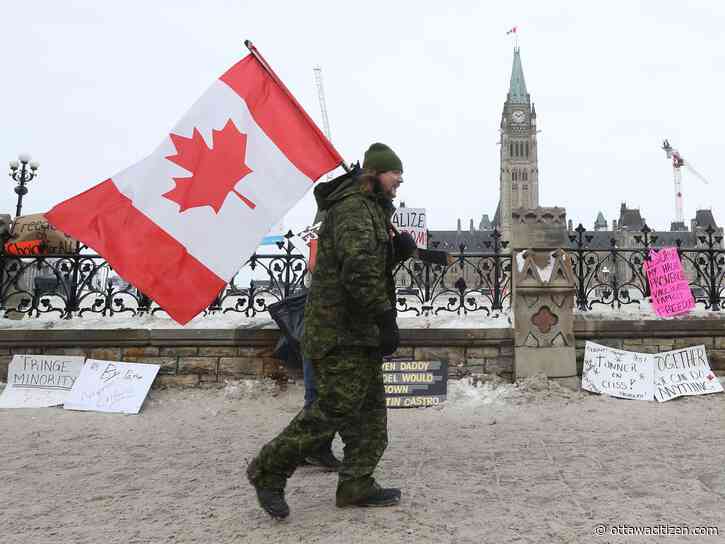 Trucker convoy: Some protesters leaving, but situation remains volatile, police chief warns