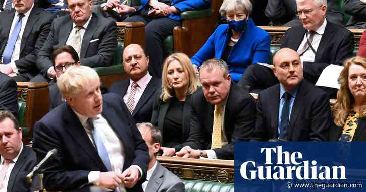 Gray finds ‘failure of leadership’ at No 10 as police investigate 300 photos