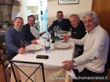 Metti...quattro sindaci a cena e due frecce scoccate con l'arco - Cronache Maceratesi