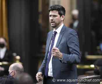 Immigration processing times to return to standard in 2022: minister - Squamish Chief