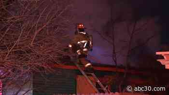 Fire burns through vacant home in central Fresno