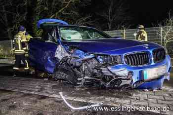 Unfall in Reichenbach/Fils - Gegen Brückenpfeiler geprallt - esslinger-zeitung.de