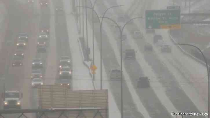 Calgary road crews plowing major routes as scattered snowfall continues