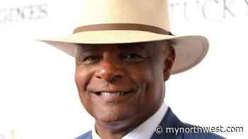 Gee Scott interviews NFL Hall of Famer Warren Moon - MyNorthwest.com