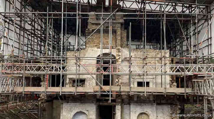 Nunhead Cemetery’s derelict lodge set for restoration