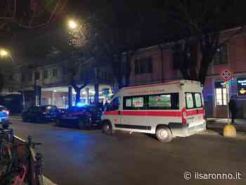 Ubriaco in centro a Saronno: interviene la Croce rossa. Caduta in piazza a Caronno - ilSaronno