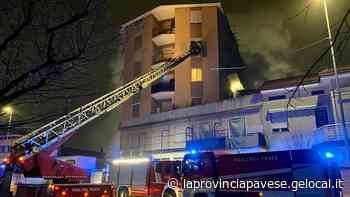 Rogo nel condominio a Vigevano, forse tra due settimane le famiglie potranno rientrare - La Provincia Pavese