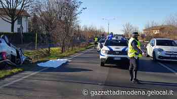Modena, incidente mortale sulla Nuova Estense: perde la vita una donna - La Gazzetta di Modena