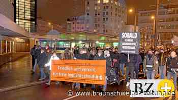 Für und gegen die Impfpflicht – Demos in Braunschweig friedlich - Braunschweiger Zeitung