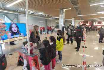 Entre nouvel album et tournée nationale, Carla de The Voice Kids se confie lors de son passage à La Trinité