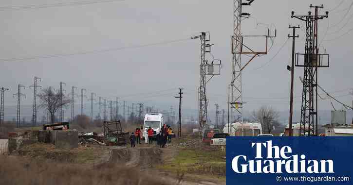 12 people found frozen to death near Turkey’s border with Greece