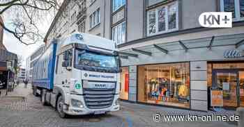 Holstenstraße in Kiel: Lkw blockiert über Tage den Alten Markt - Kieler Nachrichten