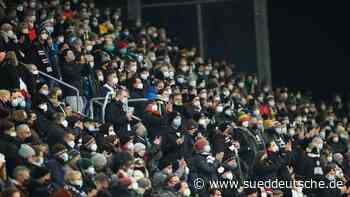 St. Pauli prüft Zuschauer-Plus schon für Paderborn-Spiel - Süddeutsche Zeitung - SZ.de