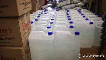 First Nation wants Ottawa to help clean up plastic waste left behind by 27-year boil water advisory - CBC News