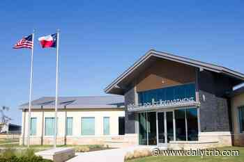 Higher pay one way Highland Lakes fire, police can compete with Austin - DailyTrib.com