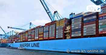 Containerriese bei Lotsenübernahme in der Nordsee auf Grund gelaufen