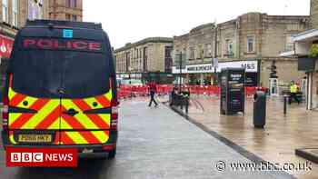 Burnley M&S attacker's knife got stuck in victim's bag, court hears