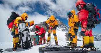 Mount Everest's highest glacier is melting at an alarming rate     - CNET