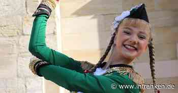 Aenne Rebhan tanzt bei "Fastnacht in Franken"