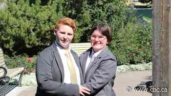 Health-care coverage runs out for Alberta workers awaiting permit renewals, permanent residency