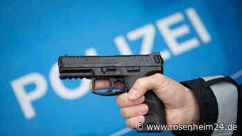 Täter flüchtig: Bewaffneter Überfall auf Münchener Tankstelle - Polizei sucht Zeugen