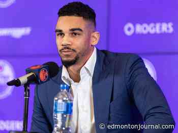 Edmonton Oilers rejig forward lines in search of solutions to a gigantic problem - Edmonton Journal