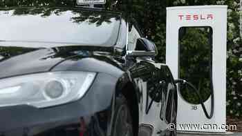 Teen's Tesla hack shows how vulnerable third-party apps may make cars