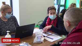 Homeless offered Covid jabs at health open days in Cornwall - BBC News