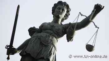 Schock-Puppen auf Bahngleise gelegt: Gericht verurteilt zwei Männer