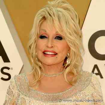 Dolly Parton to host Academy of Country Music Awards