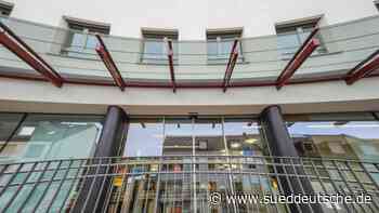 Dachau: Phishing-Opfer verklagt VR Bank auf Schadensersatz - Süddeutsche Zeitung