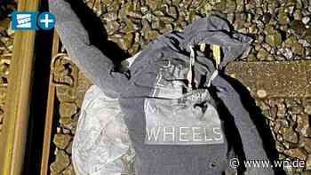 Lust am „Gaffen“: Gruselpuppe auf Gleise bei Marsberg gelegt - Westfalenpost