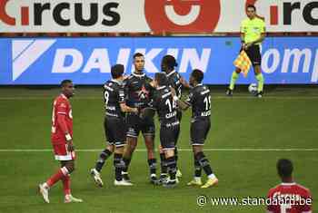 Standard op eigen veld onderuit tegen Zulte Waregem - De Standaard