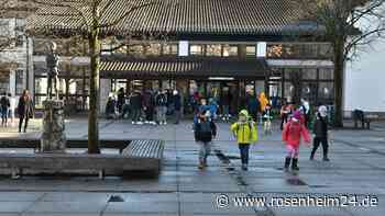 Homeschooling: In Rosenheim bleiben viele Schüler auf der Strecke - diese Kinder sind besonders betroffen