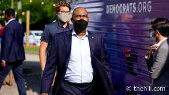 Frustrations mount inside DNC over midterm strategy