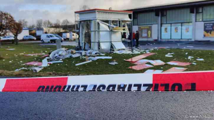 Geldautomat gesprengt - Täter auf wilder Flucht ins Ausland - HNA.de