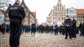 Gedenkfeier und Schweigeminuten: bundesweit wird in Kusel getöteten Polizisten gedacht