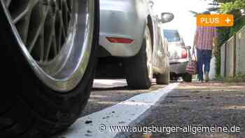 Wohin mit den Autos? Stadt prüft Möglichkeiten fürs Gehwegparken - Augsburger Allgemeine