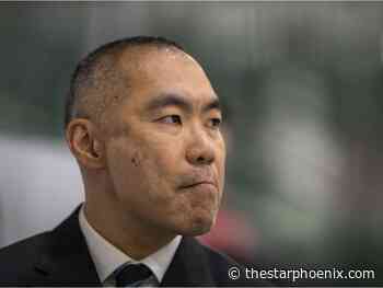 Huskies are back playing before fans as Kook closes in on 200th career win