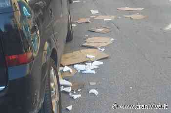 Via Pietro Nenni finalmente ripulita dagli operatori Amiu - TraniViva