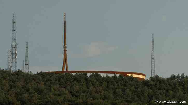IND and Powerhouse Company design looping Corten-steel broadcasting tower