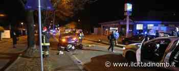 Monza, doppio incidente stradale in viale Libertà: viabilità nel caos - Il Cittadino di Monza e Brianza