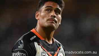 Tigers' Blore suffers suspected ACL tear - Western Advocate
